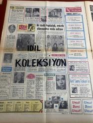 HAFTA SONU GAZETESİ DOĞUM GÜNÜ GAZETESİ (TURKİSH NEWSPAPER) - 16 NİSAN 1970 - Yıl:4 Sayı:169 -Yeni Çıkan Plaklar listesi -Betül Işıl-Ertem Göreç-Zeki Tükel-Cüneyt Arkın-Sema Özcan-Müberra Arıkan-Suna Özden-Müjdat Gezen-Figen Say-Ayhan Işık-Göksel Arsoy-Sevda Aydan-Sevda Ferdag-İzzet Günay-Saime Sinan-Timur Selçuk-Engin Çağlar-Nilüfer Koçyiğit-Parla Şenol-Özdemir Güreli-Semra Yıldız-Bülent Oral-Alain Delon-Marie Versini-Romy Schneider-Shirley MacLaine-Kirk Douglas-Avni Anıl-Kamuran Akkor-Önder Bali-Orhan Şevki-Turhan Yalçın-Güngör Erdoğan-Erol Deran-İlham Gencer-Baki Duyarlar-Adriano Celentano-Nicola Di Bari-Sergio Endrigo-Zeki Müren-Kerem Güney-Sevgi Sun-Hafız Ahmet Sarıcaoğlu-Adnan Varveren-Nevzat Ayaz Söhretli yıldızlar filmcilere cephe aldı-Cüneyt Arkın’ı nişanlısı dövdü-5 sanatçı Ankara’da saç saça kavga etti-İranlılar Ayhan Işık’a el attılar-Göksel Arsoy’un evine hırsız girdi-Sema Özcan’la İzzet Günay’ın arası açıldı-Müzisyenlerin seçim mücadelesi hızlandı-Sevda Aydan aradığı eser