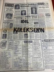 HAFTA SONU GAZETESİ DOĞUM GÜNÜ GAZETESİ (TURKİSH NEWSPAPER) - 16 NİSAN 1970 - Yıl:4 Sayı:169 -Yeni Çıkan Plaklar listesi -Betül Işıl-Ertem Göreç-Zeki Tükel-Cüneyt Arkın-Sema Özcan-Müberra Arıkan-Suna Özden-Müjdat Gezen-Figen Say-Ayhan Işık-Göksel Arsoy-Sevda Aydan-Sevda Ferdag-İzzet Günay-Saime Sinan-Timur Selçuk-Engin Çağlar-Nilüfer Koçyiğit-Parla Şenol-Özdemir Güreli-Semra Yıldız-Bülent Oral-Alain Delon-Marie Versini-Romy Schneider-Shirley MacLaine-Kirk Douglas-Avni Anıl-Kamuran Akkor-Önder Bali-Orhan Şevki-Turhan Yalçın-Güngör Erdoğan-Erol Deran-İlham Gencer-Baki Duyarlar-Adriano Celentano-Nicola Di Bari-Sergio Endrigo-Zeki Müren-Kerem Güney-Sevgi Sun-Hafız Ahmet Sarıcaoğlu-Adnan Varveren-Nevzat Ayaz Söhretli yıldızlar filmcilere cephe aldı-Cüneyt Arkın’ı nişanlısı dövdü-5 sanatçı Ankara’da saç saça kavga etti-İranlılar Ayhan Işık’a el attılar-Göksel Arsoy’un evine hırsız girdi-Sema Özcan’la İzzet Günay’ın arası açıldı-Müzisyenlerin seçim mücadelesi hızlandı-Sevda Aydan aradığı eser
