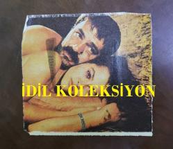 HÜLYA AVŞAR'IN DERGİDEN KESİLME FOTOĞRAFI - 12 x 11 cm EBADINDA - HÜLYA AVŞAR & KADİR İNANIR