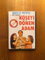 Köşeyi Dönen Adam -Kemal Sunal / DVD (Yönetmen: Atıf Yılmaz) Sansürsüz 1 Mayıs 1978 Görüntüleriyle