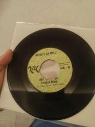 Muhlis Akarsu ( Bu Yarayı Dosttan Aldım) 45'lik Plak