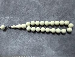 Beyaz Fransız galalith efe boy maskot tesbih