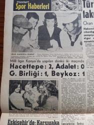 Hürriyet Gazetesi - Turkish Newspaper - 15 Mayıs 1960 - Adnan Menderes Ordu vapuru ile İzmir'e hareket etti fotoğraf - dağıtılan beyannameler için 2 yeni tebliğ neşredildi - Ankara'da 3 sinema bugün tatil edildi - troleybüs hattı için çalışmalara başlandı fotoğraf - İstanbul'da yeni trafik tedbirleri alındı - hınıs'ta bulunan mağara için hayaller boş çıktı fotoğraf - Cannes'da Striptiz fotoğraf - Fen fakültesi ile Beyazıt belediye kütüphanesi arasındaki Ada istimlak edilecek fotoğraf - İstanbul'da sinema tiyatro programı - İstanbul Ankara Radyosu Programı - çırağan tesisleri inşaatı yaz sonunda başlayacak - mektupla terzilik - Kruşçef Paris'te - Türkiye emlak Kredi Bankası - Paşabahçe Laleli satış mağazası açıldı - vatan mesulleri hakkında yeni bir mahkumiyet - dünya ordulararası futbol şampiyonasını finalleri bugün Cezayir'in oran şehrinde başlıyor fotoğraf - Türkiye Yunanistan Ordu futbol takımları bugün 18'de karşılaşıyor - Bursa'daki milli Lig maçında Fenerbahçe 0 Göztepe 0 foto