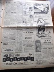 Hürriyet Gazetesi - Turkish Newspaper - 17 Mayıs 1960 - zirve toplantısı tehlike geçirdi - Kruşçef Eisenhower'in Rusya'ya gelmesi için yaptığı daveti dün birden geri aldı fotoğraf - İstanbul'un elektrik ihtiyacını Anadolu'daki santrallerden temin etmek için Kandilli ile Arnavutköy arasında dikilen direkler fotoğraf - Kıbrıslı Türkler acele beşli konferans istiyor - Cannes film festivali'nde parlayan yıldız Martine Messager fotoğraf - Adnan Menderes İzmir'de temel atma ve açılış töreninde bulundu fotoğraf - Zafer gazetesi yazı işleri müdürü Fatin Fuat Tozer Dün tahliye edildi fotoğraf - lüks Nermin Dün hapisten çıktı - İstanbul sinema tiyatro programı - İstanbul Ankara Radyosu Programı - Paklar çamaşır tozu - Pathe plakları - Feriköy futbol takımı Dün bir Avrupa turnesine çıktı - Beşiktaş ve Fenerbahçe Adana'daki dörtlü turnuva maçlarına katılacak - Fransız santraforu Kopa barcelona'ya gidiyor fotoğraf - bu haftaki Spor Toto maçları - Fenerbahçe organizasyon komitesi dün de toplandı