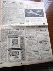 Hürriyet Gazetesi - Turkish Newspaper - 18 Mayıs 1960 - Zirve konferansı başlamadan çöktü - Kruşçef Dün konferansa gelmedi 3 ler toplandılar - Eisenhower'in Amerika'ya dönmesi muhtemel - Ankara örfi idare kumandanlığının tebliği 19 Mayıs için özel bir program hazırlandı - başvekili Adnan Menderes dün Bergama ve Manisa'da konuşma yaptı - Akdeniz'de casusluk yapan Rus harp gemisi - Kıbrıs Türk Yunan görüşmeleri başlıyor - Rusların Feza gemisi New York üzerinde görüldü - İdam Edilen Chessman'ın mirası bir avukata kaldı - Bakırköy'de Migros mağazasını soyan Remzi Çetin - Atatürk'ün takma dişleri emekli albay Halil N Yurdakul tarafından sergilendi fotoğraf - Atatürk'ün silahı fotoğraf - İstanbul'da sinema tiyatro programı - balarısı Ahmet ve Özdemir İstanbul radyosunda - Avrupa şampiyon kulüpler kupası final maçı Real Madrid ile Eintracht Frankfurt - Bursa'da İstanbulspor Beykoz'la karşılaşıyor - Fenerbahçe'nin yeni antrenörü Sandro Puppo 29 Haziran'da İstanbul'da olacak - voleybol