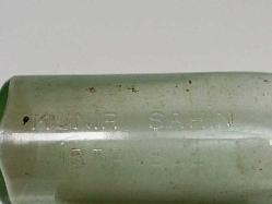 Antika Nadir Porselen Mandal Kapaklı Münir ŞAHİN Eczacılık İlaç Şişesi