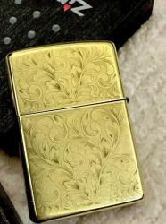 Orjinal Zippo Timsah gözü Crocodile eye gold tone çakmak Çok Temiz