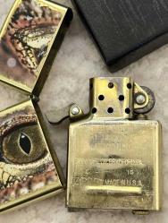 Orjinal Zippo Timsah gözü Crocodile eye gold tone çakmak Çok Temiz