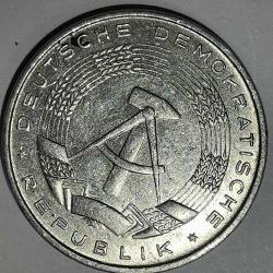 ALMANYA  1982     10  PFENNIG