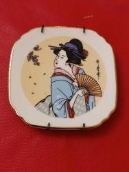 P19-----GEYŞA RESŞMLİ KÜÇÜK BOY DUVAR TABAĞI