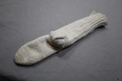 ELDE DOKUNMUŞ YÜN ÇORAP