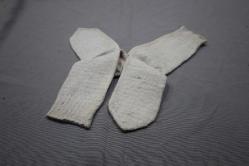 ELDE DOKUNMUŞ YÜN ÇORAP