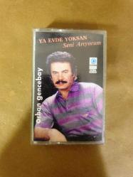 ORHAN GENCEBAY - KASET YA EVDE YOKSAN, SENİ ARIYORUM - KASET / Açıklamayı okuyunuz