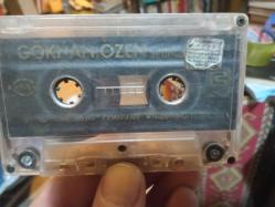 Gökhan Özen - Aslında (Kartonetsiz Kaset)