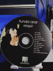 Funda Arar / Alagül