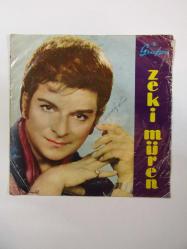 45'lik - Zeki Müren - Meyhanelerde Akşam Olunca Beni Ara, Gözlerin Neden Çok Güzel Bugün