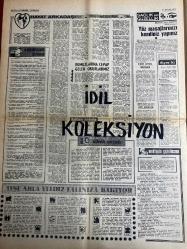 HAFTA SONU GAZETESİ DOĞUM GÜNÜ GAZETESİ (TURKİSH NEWSPAPER) - 6 ŞUBAT 1971 - Yıl:4 Sayı:211 -Yeni Çıkan Plaklar listesi -Tam Sayfa Elif Plak Reklamı -Sevgi Can - Tanju Korel - Fatma Girik - Cüneyt Arkın - Nebahat Çehre - Tugay Toksöz - Belgin Doruk - Hüseyin Zan - Nermin Candan - Suheyl Denizci - Kerem Güney - Leyla Nur - Gülay Alp - Yusuf Kaya - Juanito - Gönül Öner - Mediha Ertüre - Esin Afşar - Aydın Ulucan - Fatma Karanfil - Hüsnü Tüliner - İstek Rita - Hamdi Tanses - Mehmet Üçgül - Mahmut Coşkunsees - Özel Durak - Kamber - Ali Rıza - Sümer Özek - Ayberk Çölok - Ayşen Grman - Önder Akın - Salih Dedemoğlu - Tunç Plak Dursun Salkım - Öztürk Serengil - Fatoş - Gün Görmüşler  Setlerde kazalar artıyor - Sevgi Can Tanju Korel yaralandı - Bir gün içinde 2 defa evlendi - İlk nikah Cüneyt Arkın ile - İkinci nikah Zengin İş Adamı ile - Antwerp turunda gazinodan çıkarken kaza geçirdi - Nebahat Çehre’nin 3 bin liralık elbisesini parçaladı - Halkın sevgilisi Nermin Candan - Altın sesi ile yine