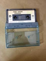 FERDİ TAYFUR - HOŞÇAKAL - KAĞIT BASKI KASET / KARTONETSİZ