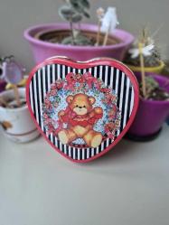 lucy and me ayıcıklı teneke kutu