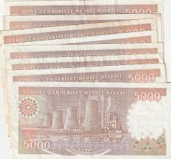 7 EMİSYON  5000  TL  8  ADET HALİYLE KONDÜSYONDA