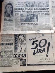 Hürriyet Gazetesi - Turkish Newspaper - 8 Haziran 1963 - 21 Mayıs sanıklarının duruşmasına Dün başlandı - sanıklardan 36'sının idamı istendi - savcı bugün orduyu ve milleti arkadan vuranların yaptığını önünüze seriyoruz dedi - Elebaşı Talat Aydemir ve arkadaşları fotoğraf - Alparslan Türkeş ve taraftarlarının faaliyetleri fotoğraf - Halil Menteş'in dahil olduğu onbirler - Alparslan Türkeş ve arkadaşlarının 4 ila 12 sene hapsi istendi - ağır hapsi istenen diğer 67 sanık - idamı istenenler - Talat Aydemir liderliği Alparslan Türkeş'e kaptırmak istemiyordu fotoğraf - Zeki Müren Grafson plaklarında - Zenci Boksör Muhammed Ali'nin imzası müstakbel dünya şampiyonu fotoğraf - Fenerbahçe Hacettepe maçı Dolmabahçe stadı'nda - Beşiktaş İzmirsporla Alsancak'ta oynuyor - Nuri Sesigüzel ve Nezahat Bayram türküleriyle Grafson plaklarında - bir hafta nerede ve kaça kalınır - Çınarcık - Ayvalık - Fatoş karikatür - Gökler Hakimi Gordon karikatür - Dedektif Nik'in Maceraları Karikatür - Mamak