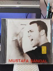Mustafa Sandal / Detay