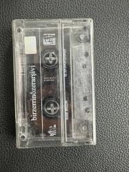 Bir Zerrin Özer Arşivi Kaset