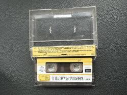 Essential Pavarotti kaset