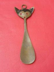 TR2-----KEDİ FİGÜR PİRİNÇ ESKİ KERATA-ÇEKECEK