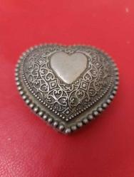 K231----ALMAN GÜMÜŞÜ KALP ŞEKLİNDE TAKI KUTUSU