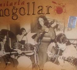 MOĞOLLAR & SİLÜETLER / ANILARLA / CD ( CAHİT BERKAY'DAN İMZALI )