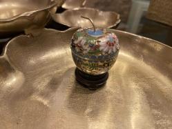 Cloisonne, kaideli mini elma