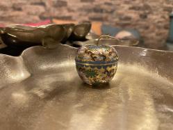 Cloisonne, mini elma