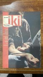 RADİKAL İKİ PAZAR DERGİSİ -15 ARALIK 1996 SAYI:10  NERMİ ERDUR - AYDIN DOĞAN - MEHMET Y. YILMAZ - TUĞRUL ERYILMAZ - GÜLDAL KIZILDEMİR - SEVİN OKYAY - ESEN KAROL - HAKAN BAYHAN - YEŞİM ÇOBANKENT - ASU MARO - ESMAHAN AYKOL - ARSAL TÜZÜNER - SEDEF İPER - ENDER YAKŞİ - YILDIRIM TÜRKER - SEMRA SOMERSAN - GÖNÜL KIVILCIM - ÜMİT KIVANÇ - RÜSTEM BATUM - GÖKSEL ÖZKÖYLÜ  EROİNDEN KURTARMAK İSTİYORSANIZ NUTUK ATIP CEZALANDIRMAKTAN VAZGEÇİN - GÜZİN ABLA’NIN KURTARDIĞI EVLİLİKLER VE EŞCİNSELLER - AVUKATLARIN BAŞÖRTÜLERİ - PRINCE - EĞER BU ÇOCUKLARI GERÇEKTEN KURTARMAK İSTİYORSANIZ - MUZ KOKUSU MELEK TOZU - DÜŞÜNCE ÇİZMEYİ AŞAR MI - GÜZİN ABLA ÇOK EŞCİNSEL VE EVLİLİK KURTARDIM - DİREKSİYON ARKASI ERKEKLİĞİ - BAŞKA BİR AŞK - AVUKATIN BAŞÖRTÜSÜ - RÜSTEM BATUM TİYATROCULAR BECEREMEZ - YALNIZ AMA KENDİNE ÖZGÜ BİR SES - İTALYANLAR FAVORİ - 32 SAYFA