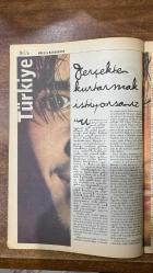 RADİKAL İKİ PAZAR DERGİSİ -15 ARALIK 1996 SAYI:10  NERMİ ERDUR - AYDIN DOĞAN - MEHMET Y. YILMAZ - TUĞRUL ERYILMAZ - GÜLDAL KIZILDEMİR - SEVİN OKYAY - ESEN KAROL - HAKAN BAYHAN - YEŞİM ÇOBANKENT - ASU MARO - ESMAHAN AYKOL - ARSAL TÜZÜNER - SEDEF İPER - ENDER YAKŞİ - YILDIRIM TÜRKER - SEMRA SOMERSAN - GÖNÜL KIVILCIM - ÜMİT KIVANÇ - RÜSTEM BATUM - GÖKSEL ÖZKÖYLÜ  EROİNDEN KURTARMAK İSTİYORSANIZ NUTUK ATIP CEZALANDIRMAKTAN VAZGEÇİN - GÜZİN ABLA’NIN KURTARDIĞI EVLİLİKLER VE EŞCİNSELLER - AVUKATLARIN BAŞÖRTÜLERİ - PRINCE - EĞER BU ÇOCUKLARI GERÇEKTEN KURTARMAK İSTİYORSANIZ - MUZ KOKUSU MELEK TOZU - DÜŞÜNCE ÇİZMEYİ AŞAR MI - GÜZİN ABLA ÇOK EŞCİNSEL VE EVLİLİK KURTARDIM - DİREKSİYON ARKASI ERKEKLİĞİ - BAŞKA BİR AŞK - AVUKATIN BAŞÖRTÜSÜ - RÜSTEM BATUM TİYATROCULAR BECEREMEZ - YALNIZ AMA KENDİNE ÖZGÜ BİR SES - İTALYANLAR FAVORİ - 32 SAYFA