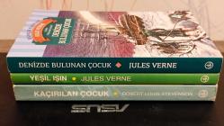 İş Gençlik ve Çocuk Kütüphanesi Seti - Kaçırılan Çocuk, Denizde Bulunan Çocuk, Yeşil Işın (Kısaltılmamış, Orijinal Dilden Çeviri)