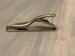 eskilerden kravat iğnesi