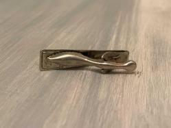 eskilerden kravat iğnesi