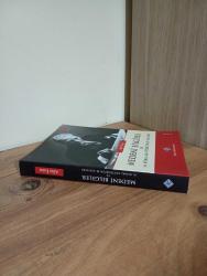 Medeni Bilgiler ve M. Kemal Atatürk'ün El Yazıları [Karton Kapak]