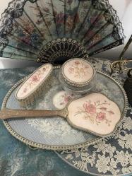 İngiliz ayna fırça ve pamuklıktan oluşan üçlü set