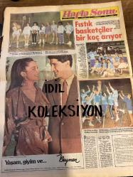 HAFTA SONU GAZETESİ DOĞUM GÜNÜ GAZETESİ (TURKİSH NEWSPAPER) - 29 MAYIS 1981 - Yıl:5 Sayı:22 -Çiğdem Talu-Romalı Perihan-Rukiye Yiğit-Molrie Jose-Tatiana Bergen-Eczacı Talha Özmen-Orhan Gencebay-Sevim Emre-Bülent Ersoy-Hülya Koçyiğit-Prens Charles-Gönül Yazar-Belgin Doruk-Taner Yiğit-Sevda Ferdağ-Böyle geline hayır-Fıstık basketçiler bir koç arıyor-Kadınlık Bülent Ersoy’u terletiyor-Güzele ne yaraşmaz-Prens Charles gözlerine inanamadı-Hülya Koçyiğit’e Kuşadası’nda bir ev-Gönül Yazar’lı bir doğum günü-İki eski sevgilinin haline bakın-Cannes’da giyinmek ayıp-Bu hatıralar ortalığı altüst edecek-Nejat Uygur-Emel Sayın-Tekziptir-Güzel şarkıcının gizlediği çocuk-Şorolo sanatçı artık şorolo eczacı-Hırsızın insaflısı-Kim merede nasıl-Burası Ankara-Burası İstanbul-Burası İzmir-GS’li Nuri hastane aşkı