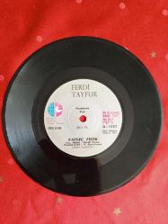 Vazgeç Felek - Derbeder Ferdi Tayfur