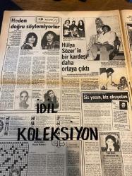 HAFTA SONU GAZETESİ DOĞUM GÜNÜ GAZETESİ (TURKİSH NEWSPAPER) - 24 TEMMUZ 1981 - Yıl:5 Sayı:30 -Türkân Şoray-Suna Yıldızoğlu-Müjde Ar-Mehmet Ali Erbil-Nazan Şoray-Ali Kocatepe-Murat Soydan-Hülya Sözer-Erol Evgin-Sevda Karaca-Sezen Aksu-Ajda Pekkan-Belgin Doruk-Selma Güner-Yusuf Sezgin-Seher Şeniz-Zeki Müren-Tank Akan-Bahar Erdeniz-Mehtap Deniz-İlyas Tüfekçi-Behice Aksoy-Selda Aşkın-Namık Gün-Sevgi Mısralı-Şule Ertan-Erol Önder-Mevhibe İnönü-Engin ve Öner inönü-Nazlı Kadirbeyoğlu-Müberra ve Ferit Volkan-Gönül Yazar-Ercüment Işıl-Ferit Volkan-Çetin Erokay-Latife Erokay-Adnan ener-Beyhan Saldıray-Bora Toprak-Safiye Toprak-Erhan Mendi-Mine Başar-Atilla Oymak-Aylin Mesutoğlu-Gün Kurt-Turgut Ulutin-Ayşen Ortaç-Cüneyt Aydınoğlu-Bozkurt Cendez-Erhan Mendi-Mesude Mendi-Asuman Tuğberk-
