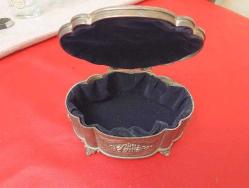 DR18----ALMAN GÜMÜŞÜ MÜCEVHER-TAKI KUTUSU