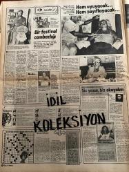 HAFTA SONU GAZETESİ DOĞUM GÜNÜ GAZETESİ (TURKİSH NEWSPAPER) - 7 AĞUSTOS 1981 - Yıl:5 Sayı:32 -Charles-Diana-Zeki Müren-Müzeyyen Senar-Filiz Akın-Sacit Aslan-Fahrettin Aslan-Ayda Aydan-Neşe Karaböcek-Pakize Suda-Christina Onassis-Hülya Sözer-Sevim Tuna-Ahmet Özhan-Bedia Akartürk-Ahu Tuğba-Serpil Çakmaklı-Betül Akın-Cüneyt Arkın-Yüksel Uzel-Sacit Aslan-Kibariye-Tunay Derici-Fatma Girik-Günay Girik-Taner Şener-Nigâr Uluer-Atilla Atasoy-Mine Mutlu-Ünal Çakmaklı-Sevgi Sayar-Nurhan Damcıoğlu-Ercan Yensen-Canan Güner-Ayşe Yener-Sinan Gökçe-Ersin Yener-Ayşen Yener-Seyda Oztan-Ömer Erengil-Moris Pennune-Zihni Yılmazer-Evin Moser-Emel Kılıçtepe-Zehra Varol-Haydar Belül-Hikmet Tüzüner-Reha Sürgü-İstanbul’un ağır grubu Çetin Doğan-Güldün Doğan-Hakkı Serbest-Ferhunde Verdi-Feyhan Yümer-Reşit Egel-Halis Kaynar-Muhtar Yiğit-Ömer Dinçk-Ayşegül Dinçk-Nilgun Melin Şatıroğlu-Canan Sürmen-Saturoğlu-Selmin Ahmet Çapan-Gülay Oral-Tan İnci-Nejat Salçık-Nilüfer Erten-Sumru Nazım Bezmen-Nilgün Murat Korkut-Ahm