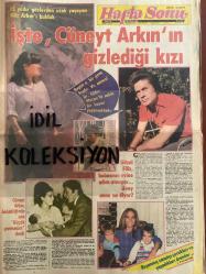 HAFTA SONU GAZETESİ DOĞUM GÜNÜ GAZETESİ (TURKİSH NEWSPAPER) - 25 EYLÜL 1981 - Yıl:5 Sayı:39 -Filiz Akın-Cüneyt Arkın-İdil Arkın-Sevim Tuna-Safiye Ayla-Müşerref Tezcan-Mustafa Kemal Atatürk-Gülşen Bubikoğlu-Türker İnanoğlu-Yüksel Uzel-Fulya Biren-Mehmet Kenter-İbrahim Tatlıses-Semra Alper-Kibariye-Enis Eryılmaz-Müge Gün-Emel Tuna-Ayla Gönensay-Gören Gönensay-Eli Acman-Angel Acman-Nursen Gündüz-Ömer Gündüz-Neslihan Yargıcı-Atilla Akbaş-Nebahat Çehre-Serra Sedef-Mehmet Yaman-Nermin Birkan-Maiz Benardete-Ahmet Mavitan-Selma Yargıcı-Güneş Başar-Yahşi Baraz-Galeri Baraz-Ümit Yaşar-Erol Arzık-Fazık Arzık-Güler Tuna-Muhlis Tunca-Oktay Duran-Zeki Erez-Nil Duran-Engin Engin-Hakan Gencaslan-Sabine Paturel-Şuba Buket Altınmez-Gönül Somer-Nurgün Aslanok-Fahriye Adil Satıroğlu-Çetin Topel-Kenan Yontuç-Baha Bağrıaçık-Asuman Kiremitçi-Sema Erk-Cem Feray-Erşan Feray-Ayhan Başpilikçi-Cem Derman-Banu-Aykan-Gökhan-Inci Polatlı-Sevim Sıdar-Muhlis Polatlı-Suat Ayhan-Cengiz Egeli-Levent Sıdar-Nazım Bülent Po