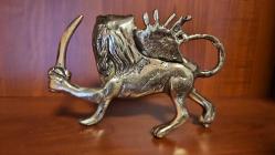 PİRİNÇ ASLAN  ( İRAN BAYRAĞINDAKİ KILIÇLI ASLAN )