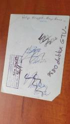 YEŞİLÇAM'IN YILDIZI HÜLYA KOÇYİĞİT'İN ORİJİNAL 5'Lİ FOTOĞRAF SETİ  - 18 x 12 cm EBADINDA - HÜLYA KOÇYİĞİT ''GELİN (1973)'' ADLI YEŞİLÇAM FİLMİNDE KEREM YILMAZER, KAHRAMAN KIRAL, ALİYE RONA, ALİ ŞEN ve KAMRAN USLUER İLE AYNI KAREDEYKEN ÇEKİLMİŞ 5 FARKLI FOTOĞRAF