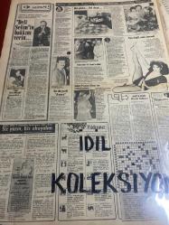HAFTA SONU GAZETESİ DOĞUM GÜNÜ GAZETESİ (TURKİSH NEWSPAPER) - 5 ŞUBAT 1982 - Sayı:6 -Bülent Ersoy-Türkan Şoray-Murat Koçyiğit-Nazan Şoray-Cem Karaca-Toto Karaca-Zeki Müren-Ajda Pekkan-Doğan Uluç-Ahu Tuğba-Orhan Gencebay-Suna Yıldızoğlu-Selma Güneri-Cengiz Özer-Nükhet Duru-Nigâr Duru-Ali Dokur-Bedia Akartürk-Hülya Koçyiğit-Seher Şeniz-Anthony Wilkins-Emel Sayın-Ela Altın-Seracettin Erman-Gönül Şenay-Sevim Tuna-Perihan Savaş-Mehmet Ali Erbil-Sevim Aksoy-Filiz Akın-Sevim Emre-Ayşe Erman-Gilda Tezmen-Erol Tezmen-Ersun Göçmen-Vitali Hakko-Kethy Hakko-Yüksel Behil-Nursen Gündüz-Eva Macaro-Ayşe Silan-Zehra Aksoy-Nesrin Tamer-Tara Piraçe Kaynar-Hayri Sabancı-Hasan Bereket-Seyhan Deniz Yurtman-Ayşe Yurtman-Cavit Yurtman-Şeniz Yurtman-Meral Yurtman-Gamze Yurtman-Dr Orhan Yener-Hidayet Yener-Nurettin Daş-Coşkun Daş-Sevim Yener-Gülten Daş-Hüsniye Özer-Zerrin Özer-Selçuk Ural-Asım Ekren-Türkan Şoray-Yaşar Kemal-Tarık Akan-Cihan Ünal-Özkan Sümer-Ayhan Akman-Bülent Ersoy-Cem Karaca-Toto Karaca-Zeki M