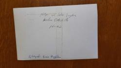 YEŞİLÇAM'IN YILDIZI HÜLYA KOÇYİĞİT'İN ORİJİNAL 2'Lİ FOTOĞRAF SETİ  - 18 x 12 cm EBADINDA - HÜLYA KOÇYİĞİT, EŞİ SELİM SOYDAN, KIZI GÜLŞAH ALKOÇLAR ve ARKADAŞLARI MEHMET ŞEHİRLİOĞLU'YLA BİRLİKTE OTURUP ÇAY İÇERKEN ÇEKİLMİŞ 2 FARKLI KARE. NİSAN 1984 (ENİS AYYILDIZ)